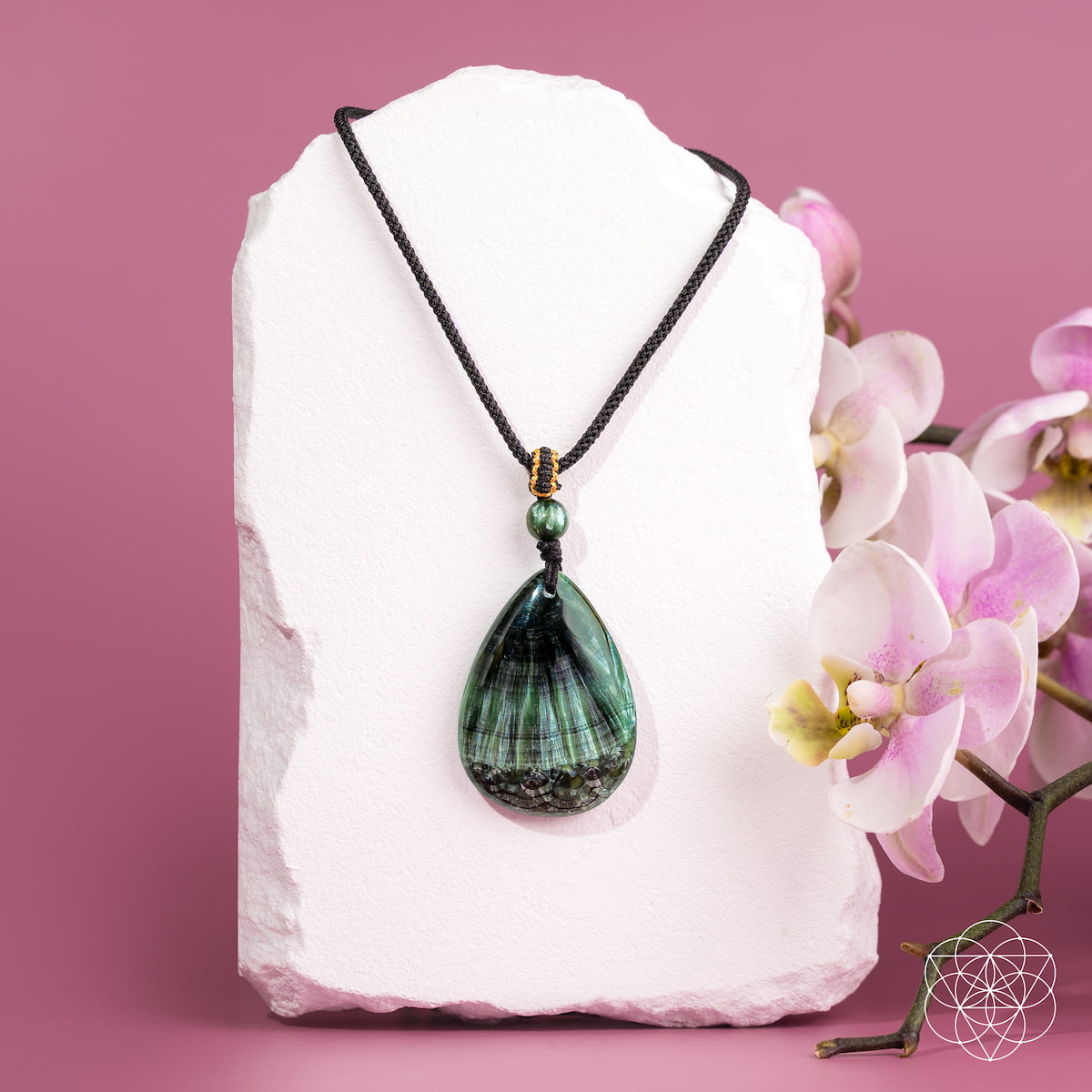 The Angel By My Side - Rare Seraphinite Pendant